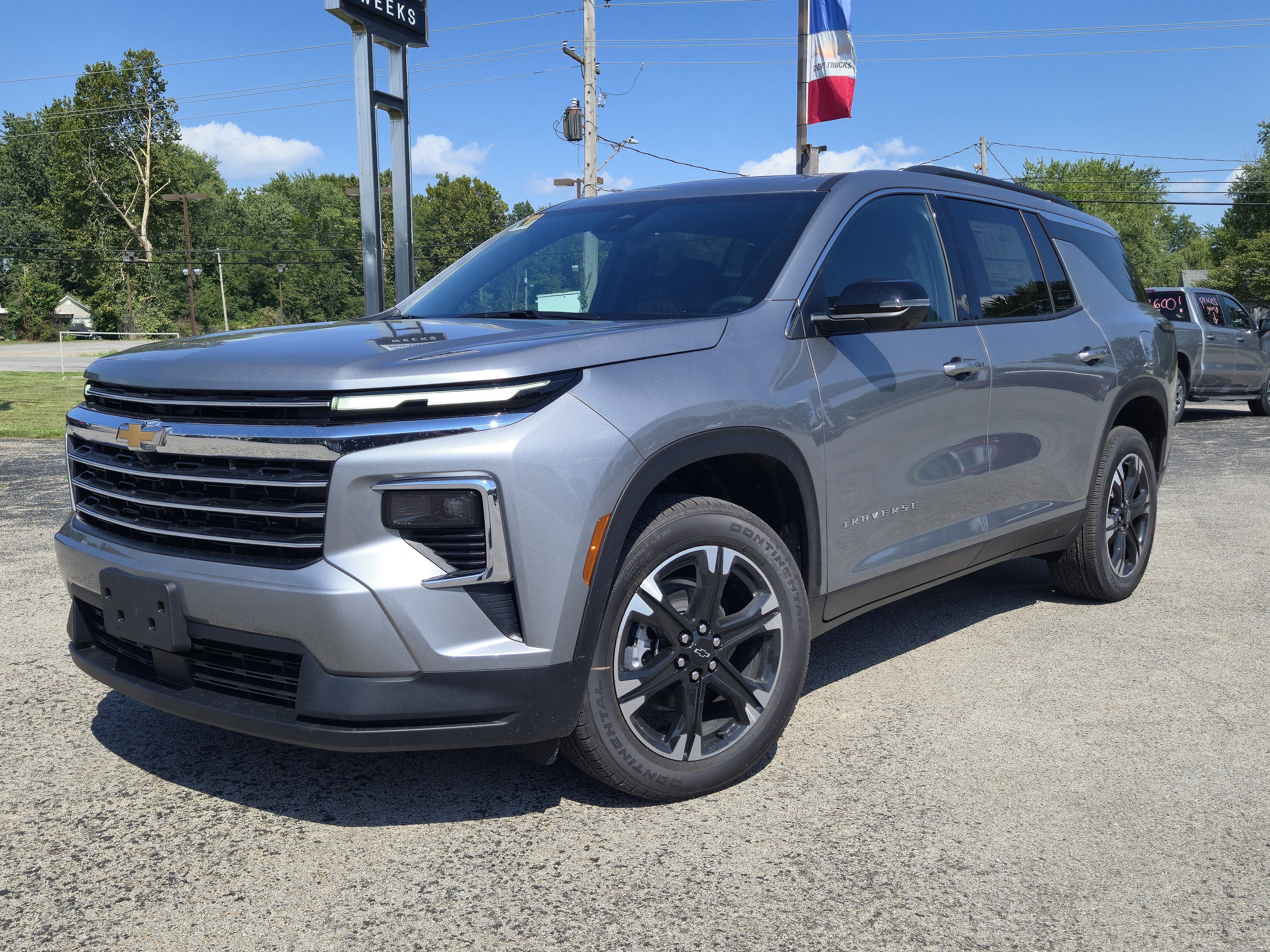 2027 Chevrolet Traverse LT