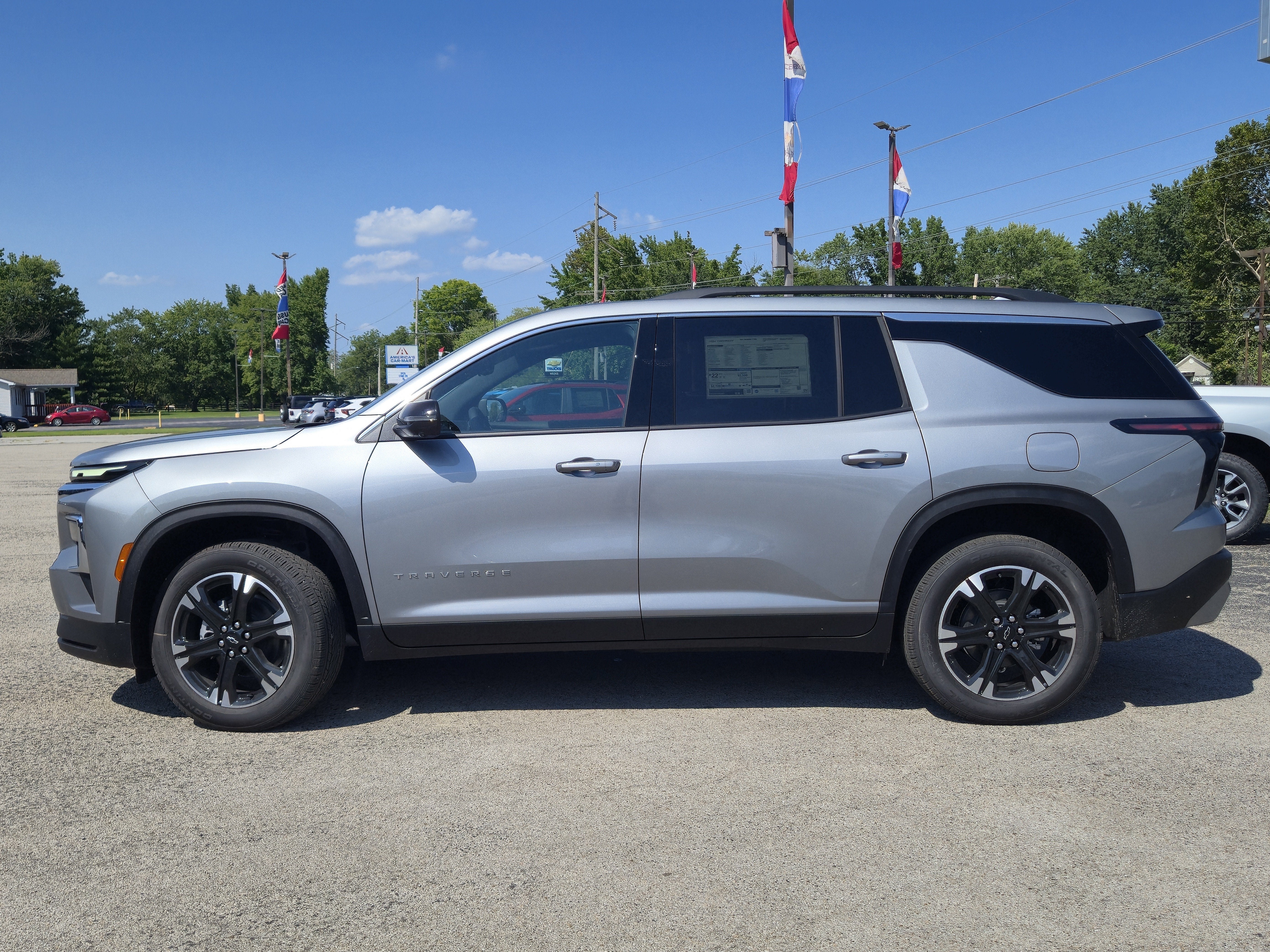 2027 Chevrolet Traverse LT