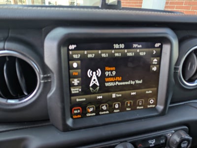 2021 Jeep Wrangler Unlimited Sahara 4x4