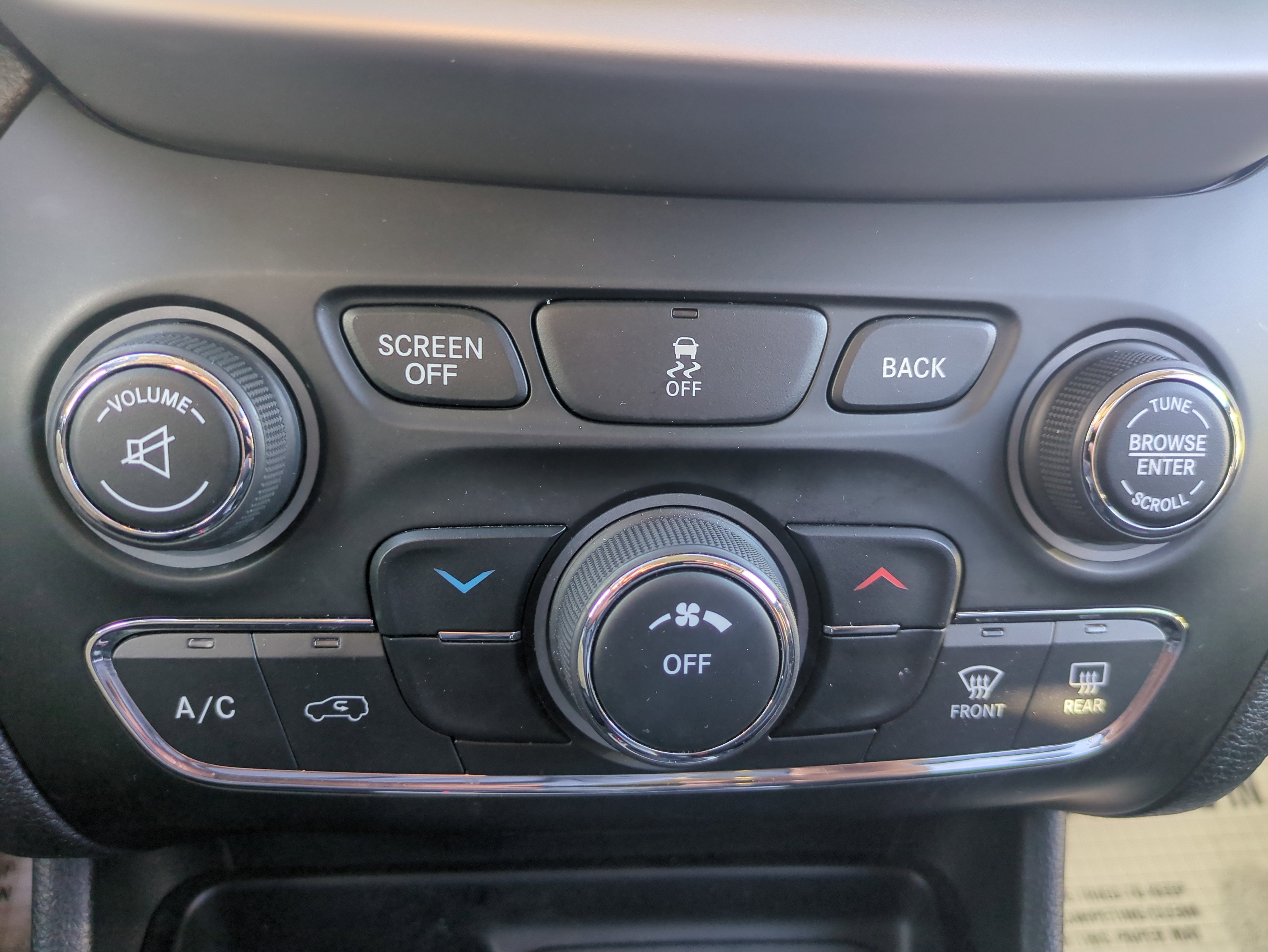 2018 Jeep Cherokee Latitude Plus FWD