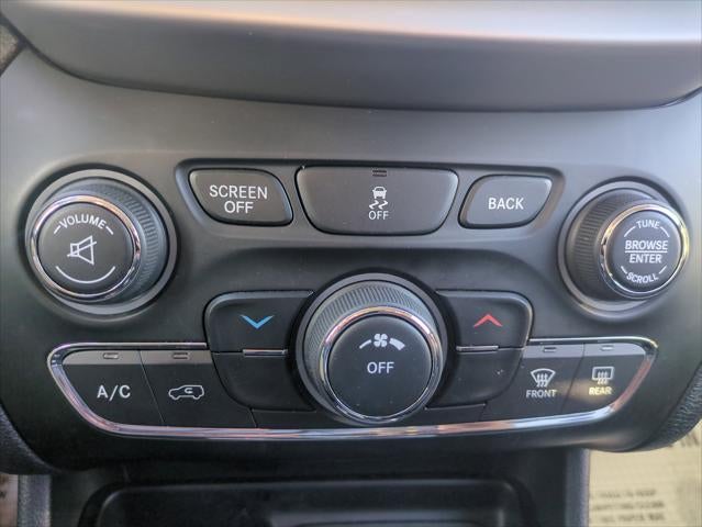 2018 Jeep Cherokee Latitude Plus FWD