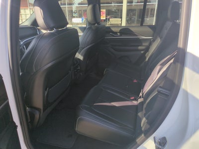 2027 Jeep Grand Cherokee GRAND CHEROKEE LIMITED 4X4
