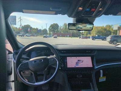 2027 Jeep Grand Cherokee GRAND CHEROKEE LIMITED 4X4