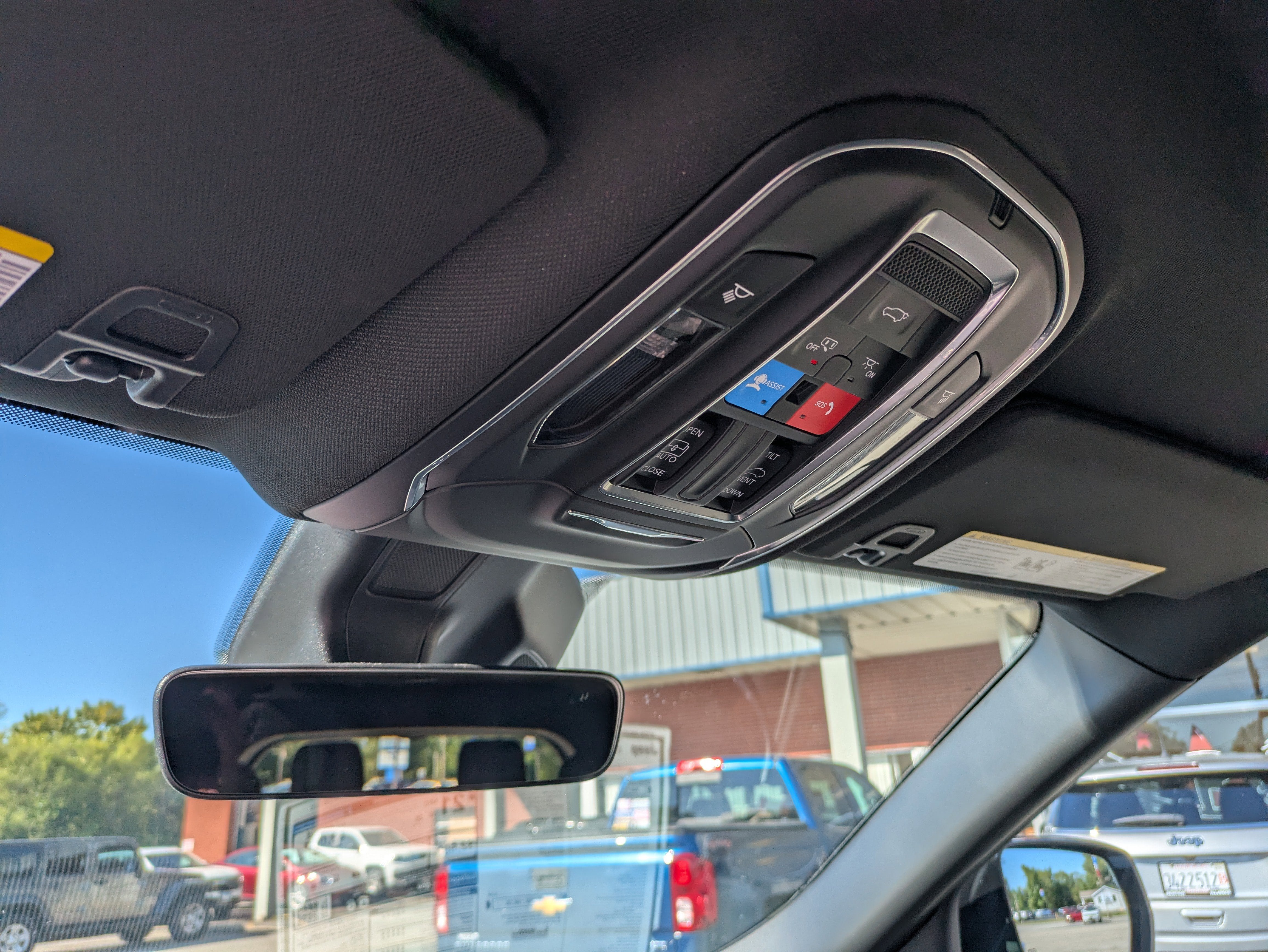 2025 Jeep Grand Cherokee GRAND CHEROKEE L ALTITUDE X 4X4