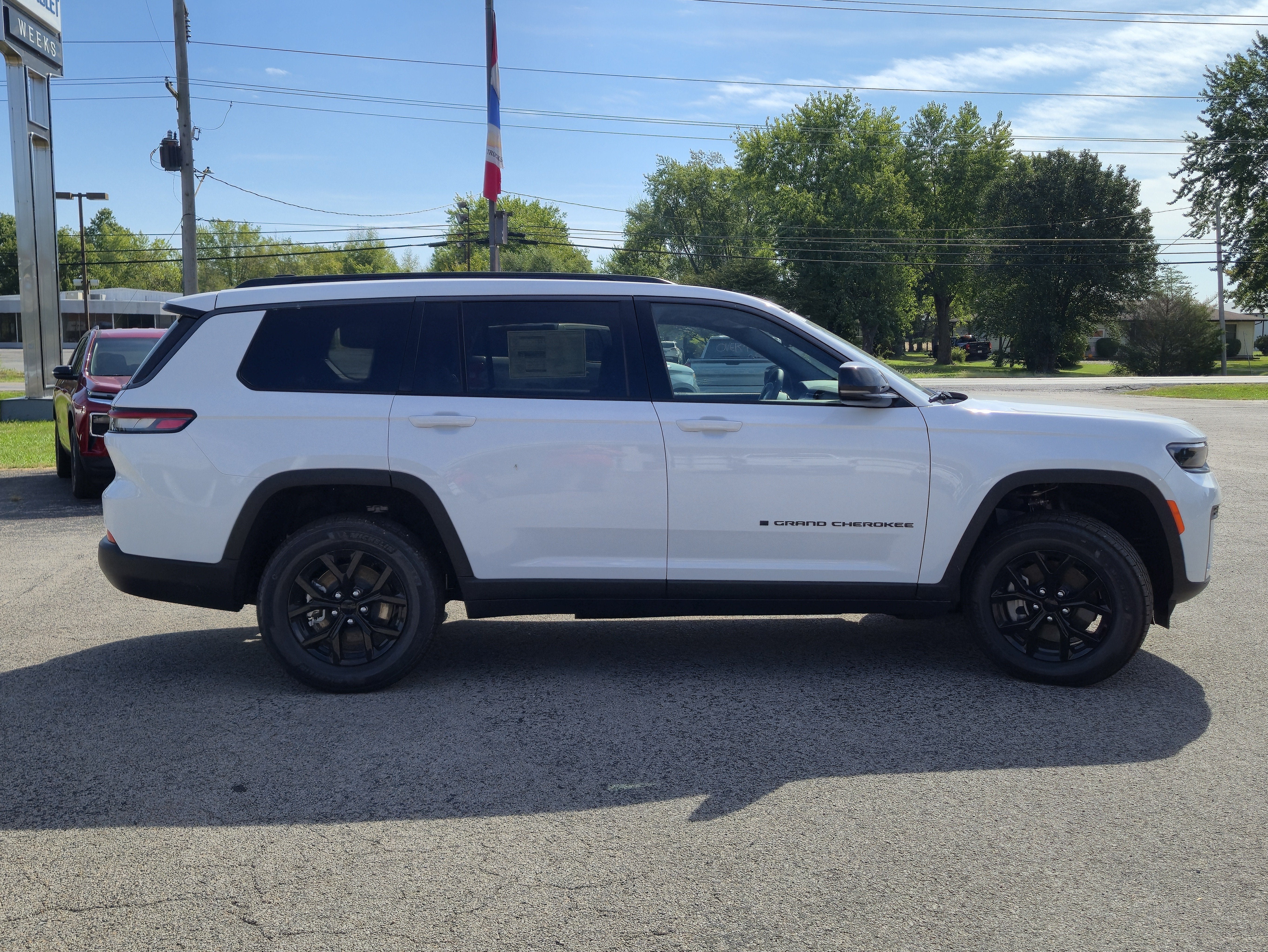 2026 Jeep Grand Cherokee GRAND CHEROKEE L LAREDO ALTITUDE 4X4