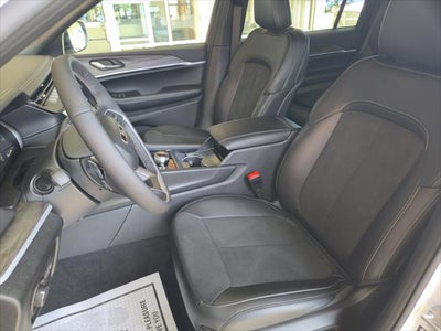 2026 Jeep Grand Cherokee GRAND CHEROKEE L LAREDO ALTITUDE 4X4