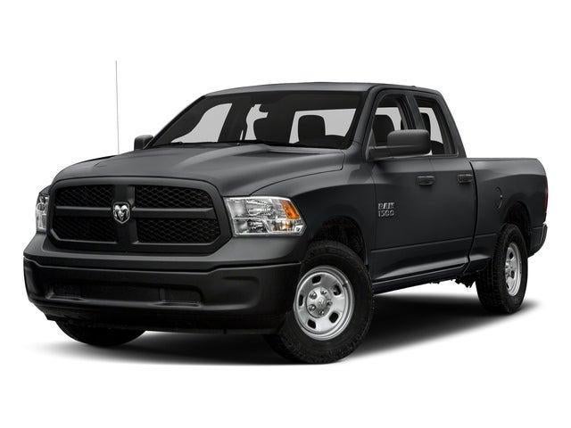 2017 RAM 1500 Express Quad Cab 4x4 6'4' Box
