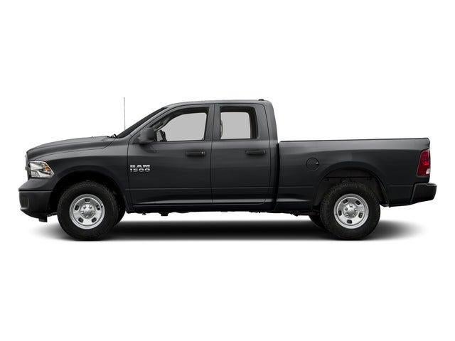 2017 RAM 1500 Express Quad Cab 4x4 6'4' Box