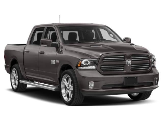 2018 RAM 1500 Night Crew Cab 4x4 5'7' Box