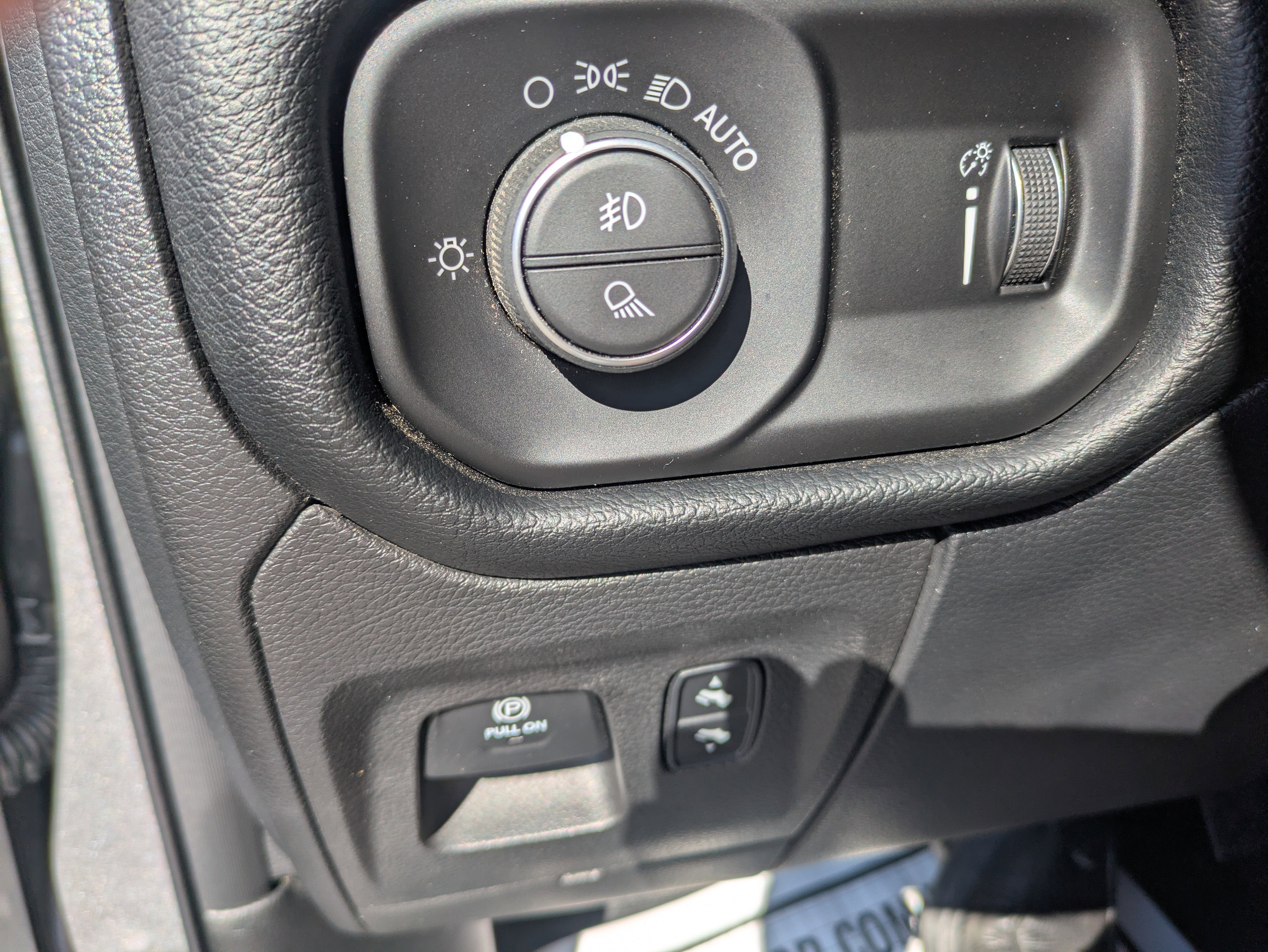 2021 RAM 1500 Big Horn Crew Cab 4x4 5'7' Box