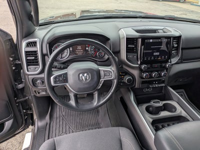 2022 RAM 1500 Big Horn Crew Cab 4x4 5'7' Box