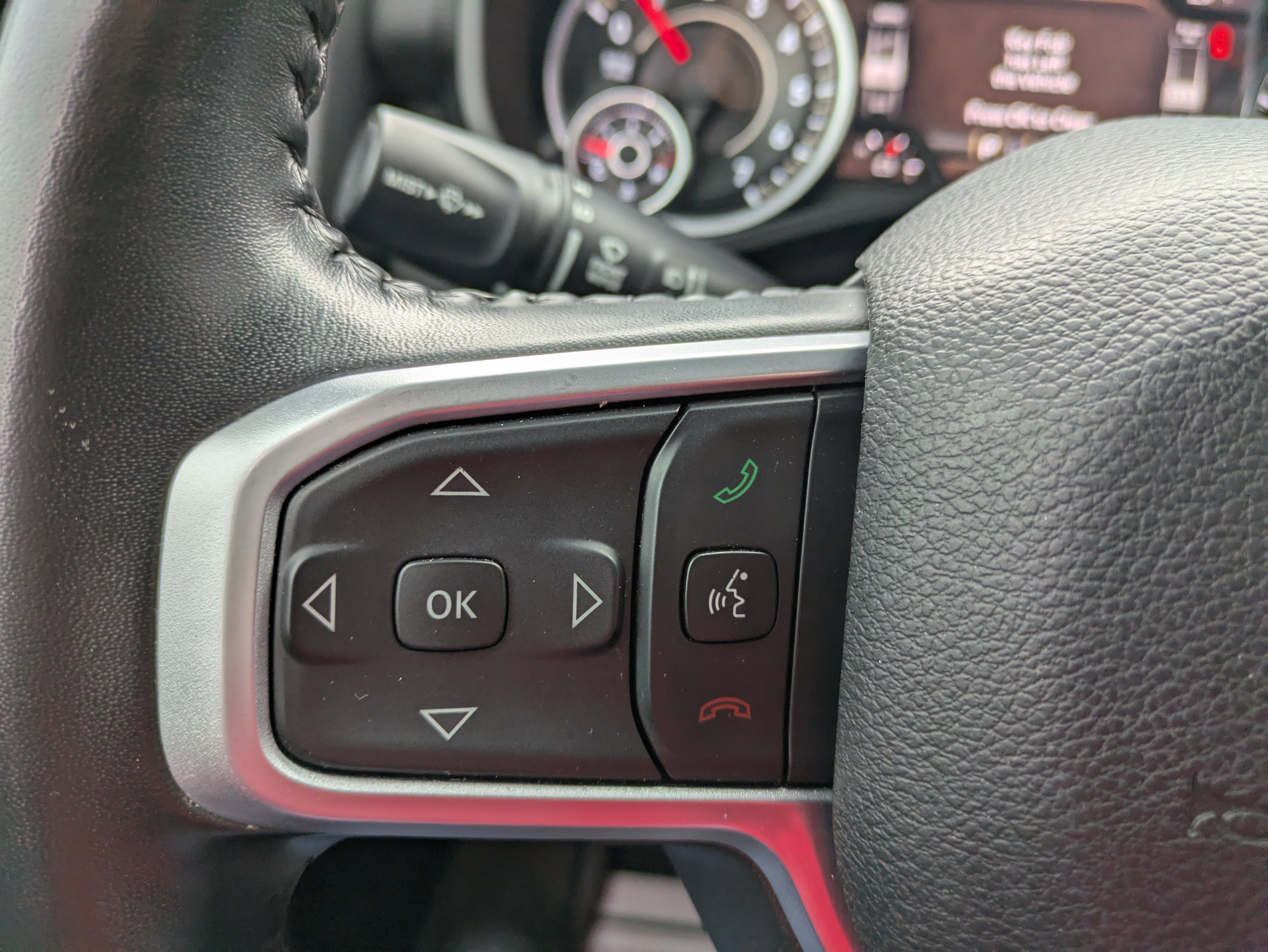 2022 RAM 1500 Big Horn Crew Cab 4x4 5'7' Box