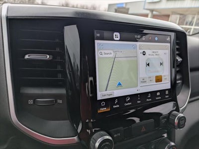 2022 RAM 1500 Big Horn Crew Cab 4x4 5'7' Box