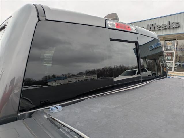 2022 RAM 1500 Big Horn Crew Cab 4x4 5'7' Box