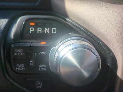 2022 RAM 1500 Laramie Crew Cab 4x4 5'7' Box