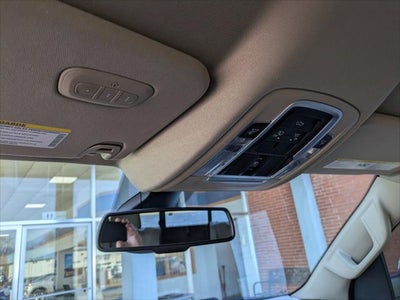 2020 RAM 1500 Laramie Crew Cab 4x4 5'7' Box