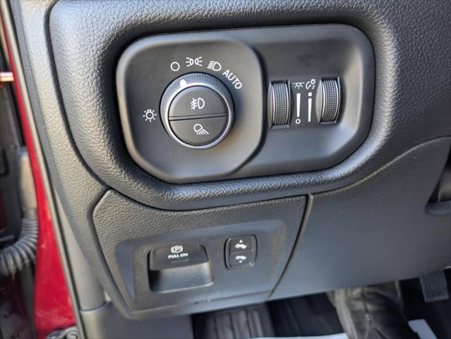 2025 RAM 1500 Rebel Crew Cab 4x4 5'7' Box