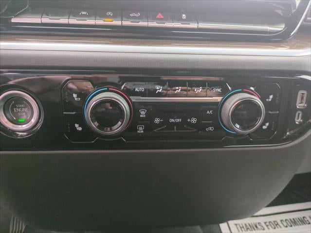 2022 Chevrolet Silverado 1500 4WD Crew Cab Short Bed LT with 2FL