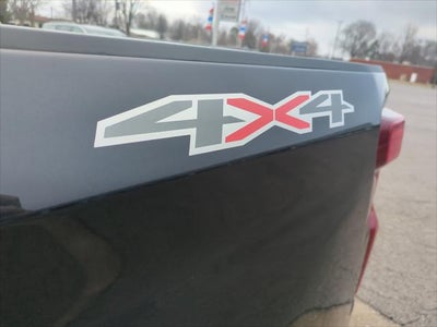 2022 Chevrolet Silverado 1500 4WD Crew Cab Short Bed LT with 2FL