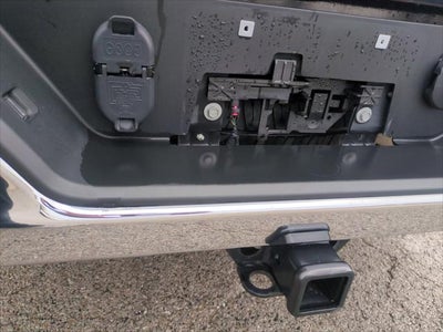 2022 Chevrolet Silverado 1500 4WD Crew Cab Short Bed LT with 2FL