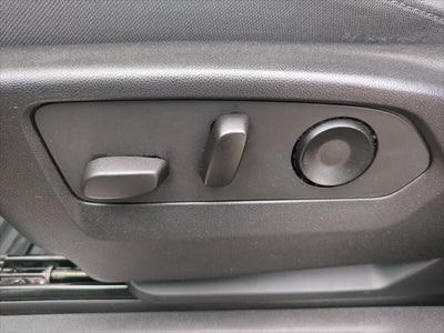 2022 Chevrolet Silverado 1500 4WD Crew Cab Short Bed LT with 2FL