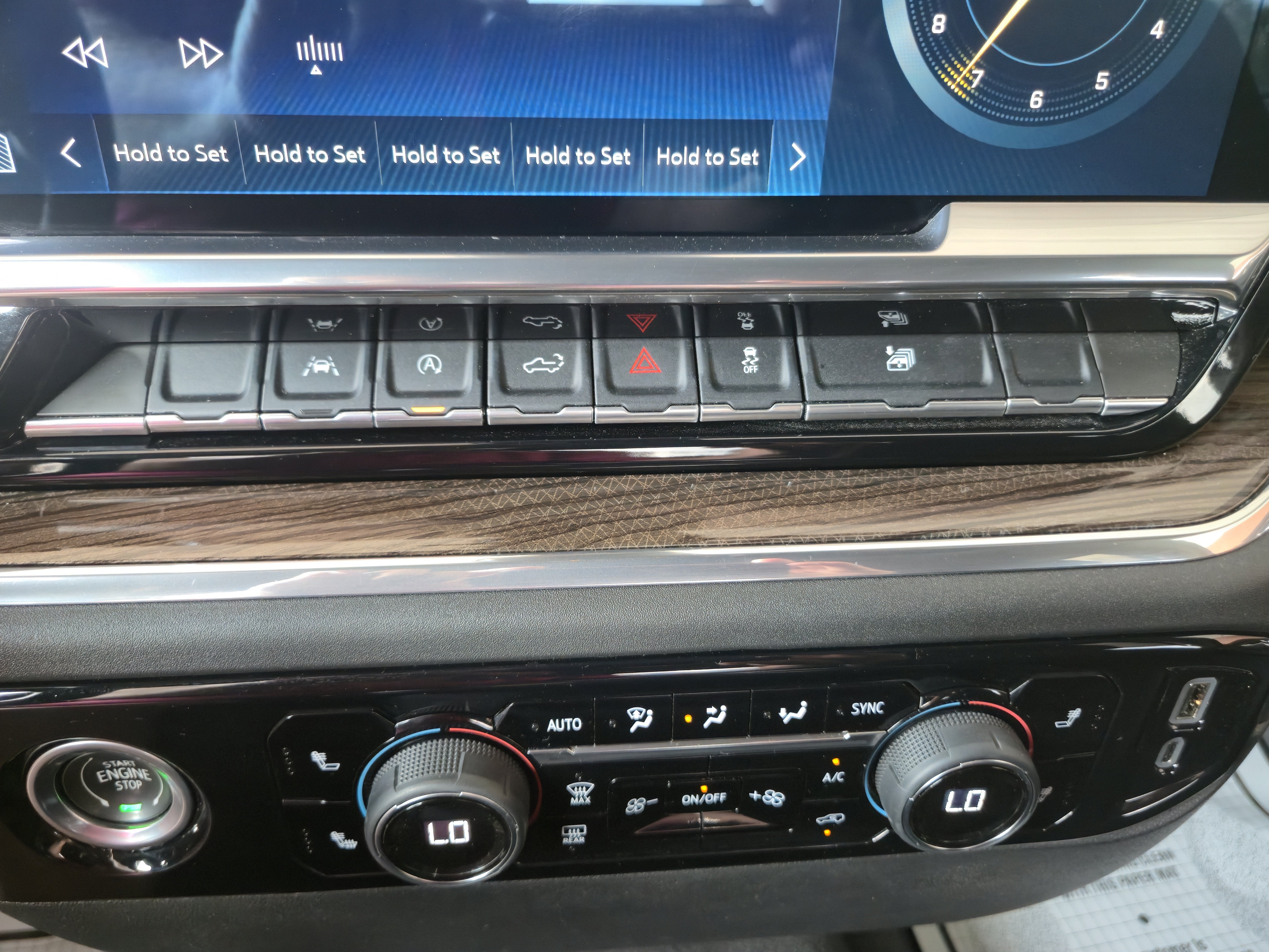 2023 Chevrolet Silverado 1500 4WD Crew Cab Short Bed LT with 2FL