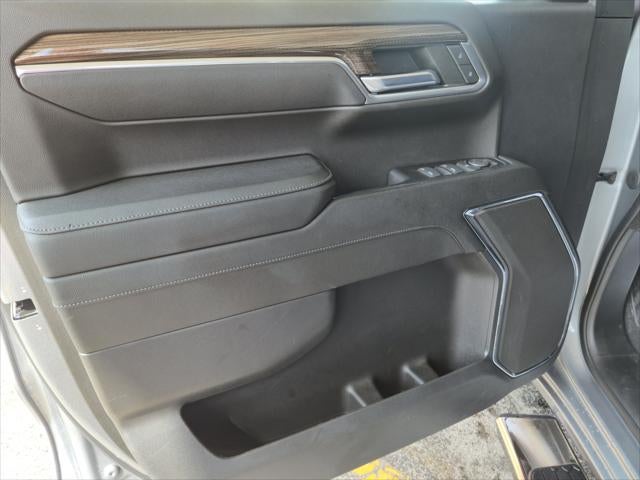 2023 Chevrolet Silverado 1500 4WD Crew Cab Short Bed LT with 2FL