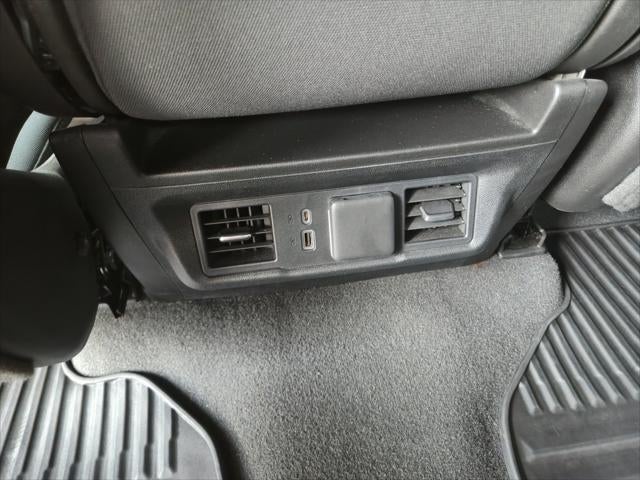 2023 Chevrolet Silverado 1500 4WD Crew Cab Short Bed LT with 2FL