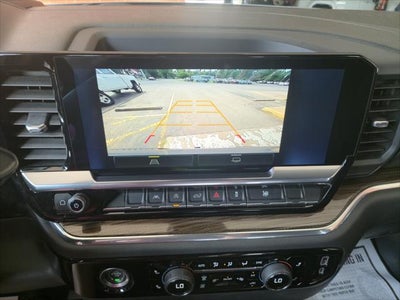 2023 Chevrolet Silverado 1500 4WD Crew Cab Short Bed LT with 2FL