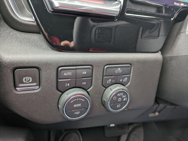 2025 Chevrolet Silverado 1500 4WD Crew Cab Short Bed RST