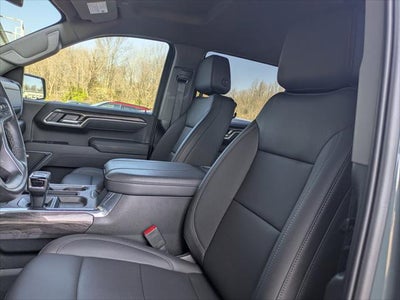 2025 Chevrolet Silverado 1500 4WD Crew Cab Short Bed LTZ