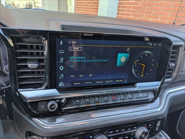 2025 Chevrolet Silverado 1500 4WD Crew Cab Short Bed LTZ