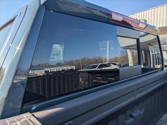 2025 Chevrolet Silverado 1500 4WD Crew Cab Short Bed LTZ