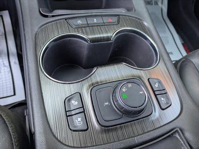 2023 GMC Acadia FWD SLT