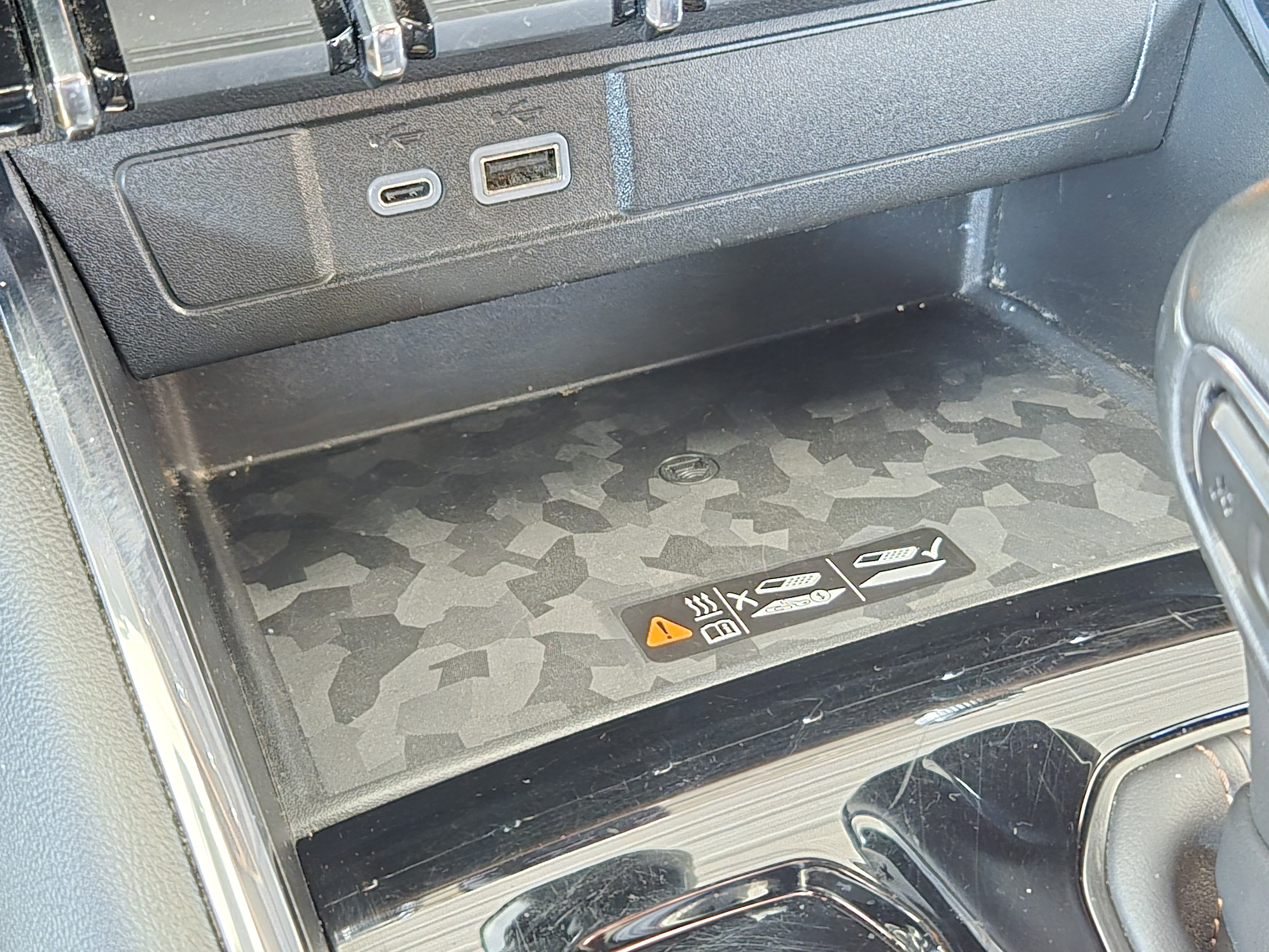 2023 GMC Canyon 4WD Crew Cab Short Box AT4