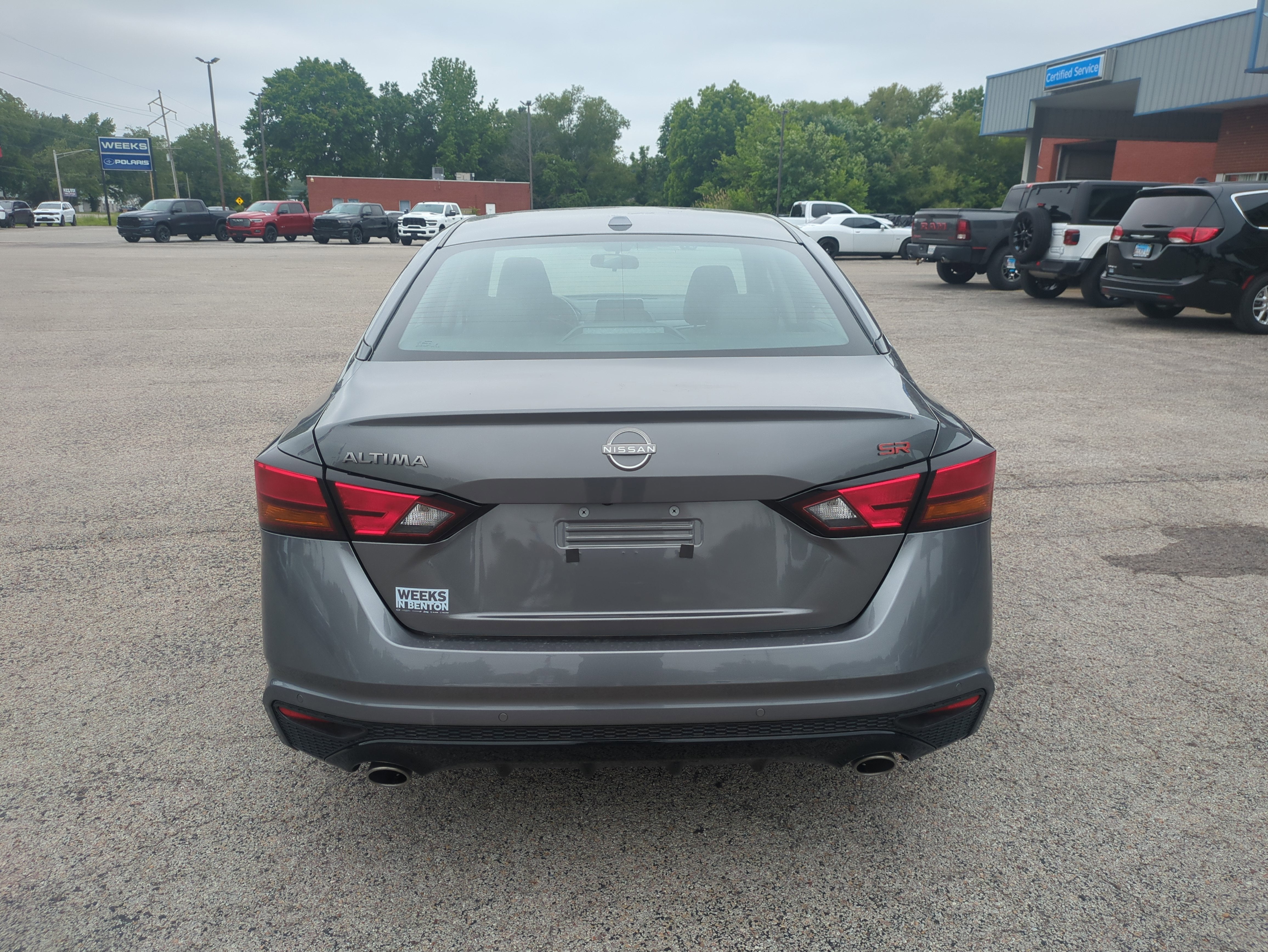 2024 Nissan Altima SR FWD