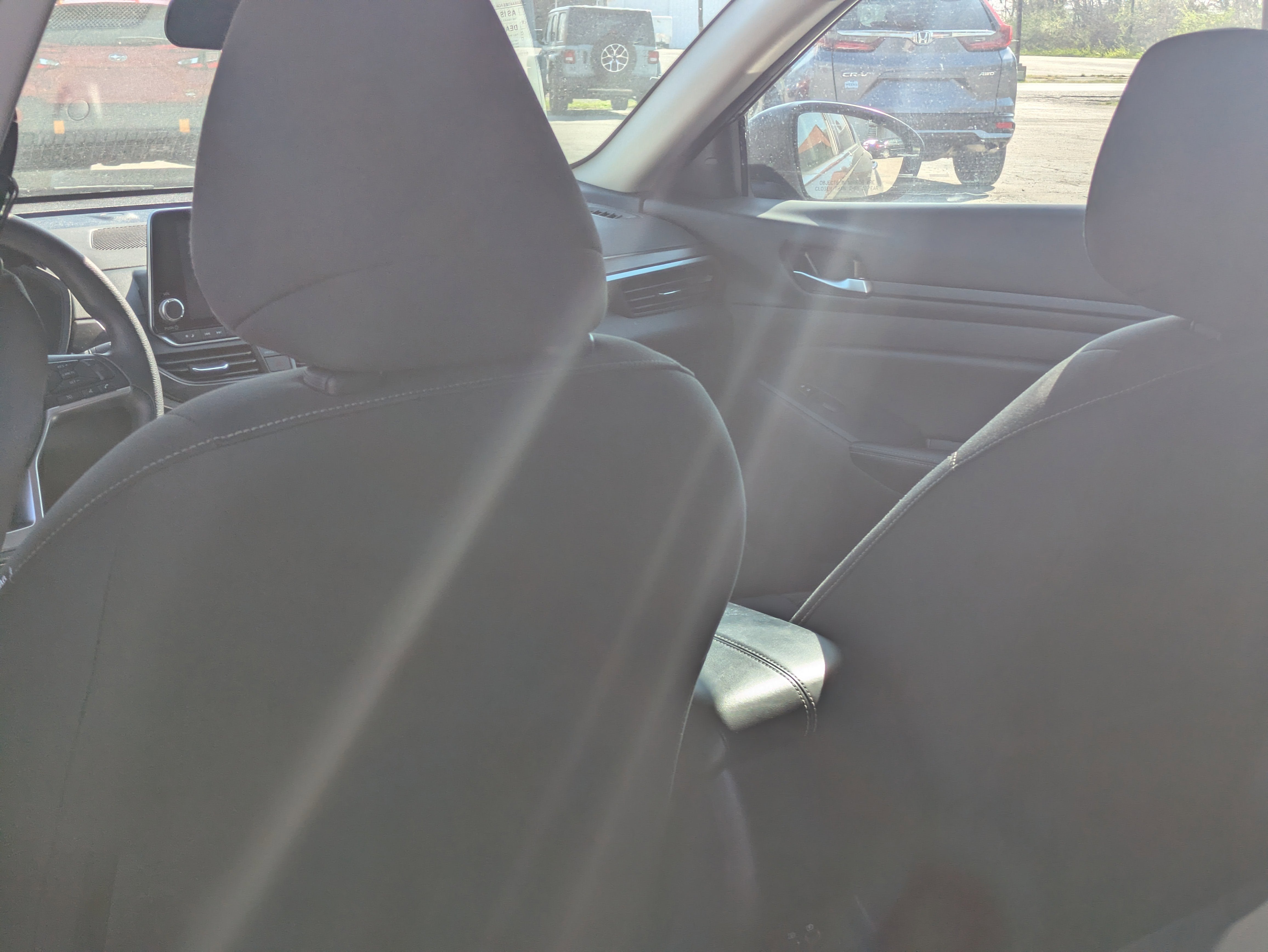 2024 Nissan Altima SV - Photo 11