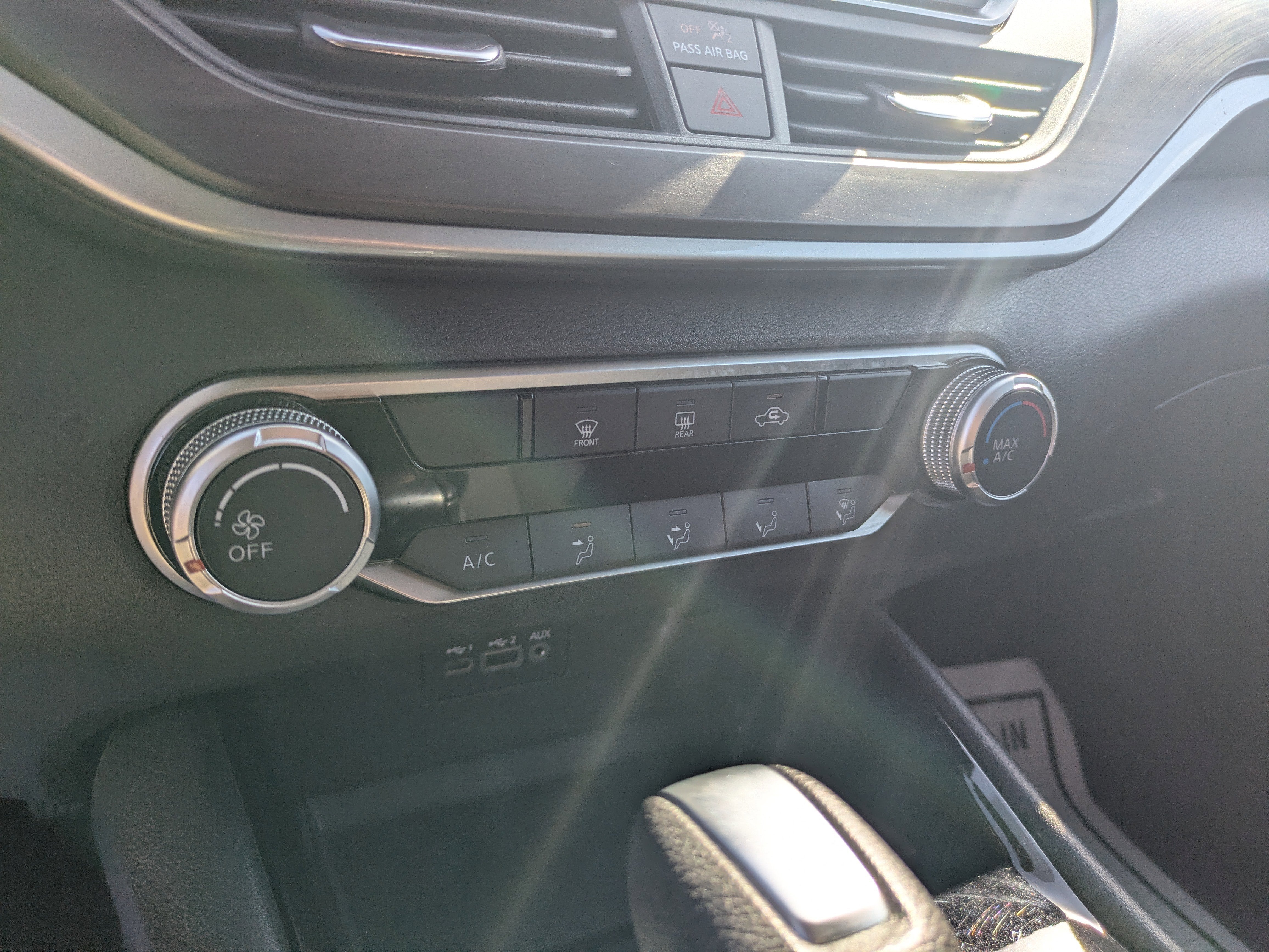 2024 Nissan Altima SV - Photo 17