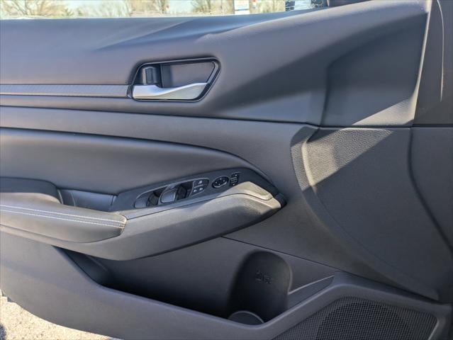 2024 Nissan Altima SV - Photo 40