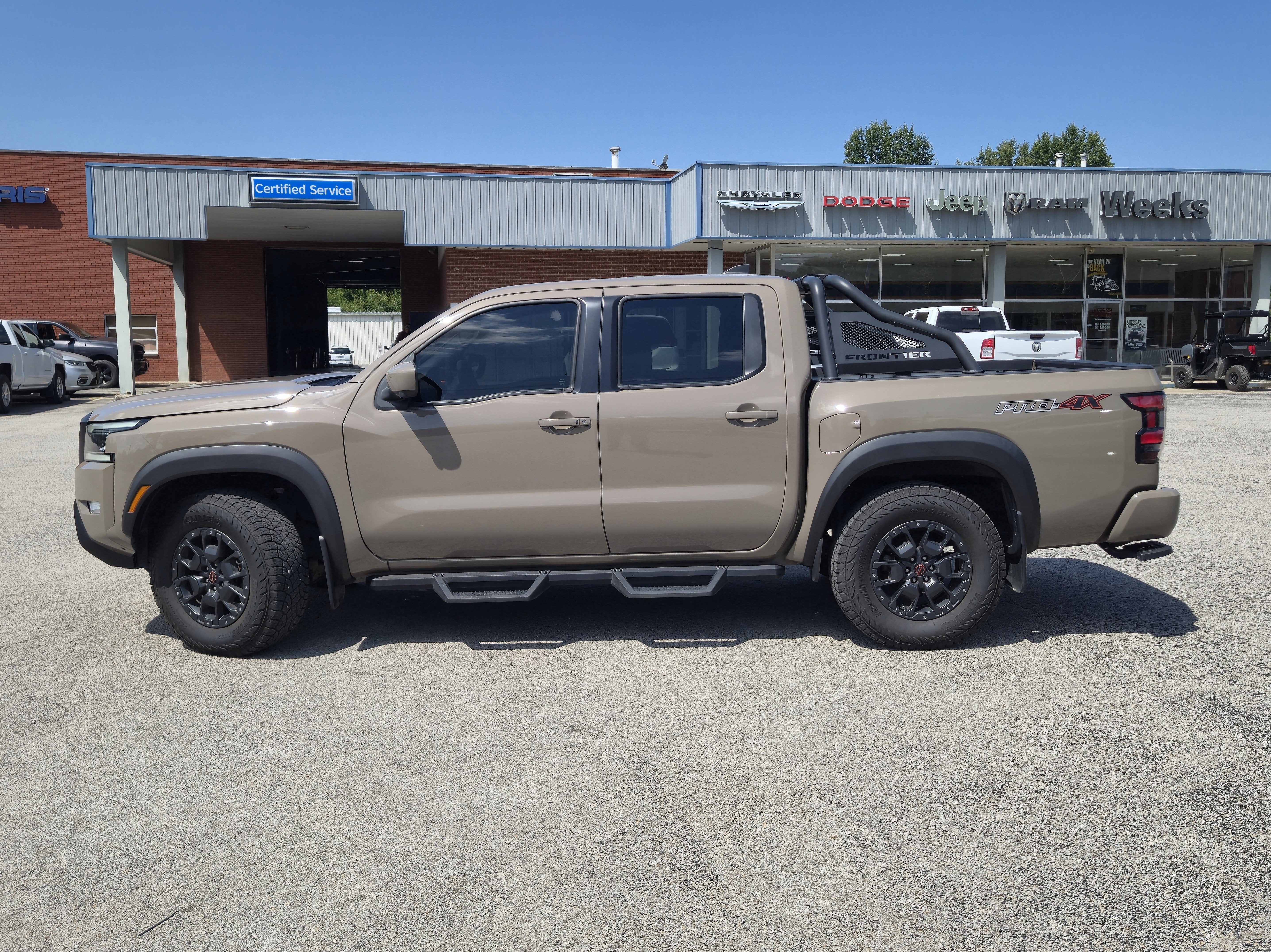 2022 Nissan Frontier Crew Cab PRO-4X 4x4