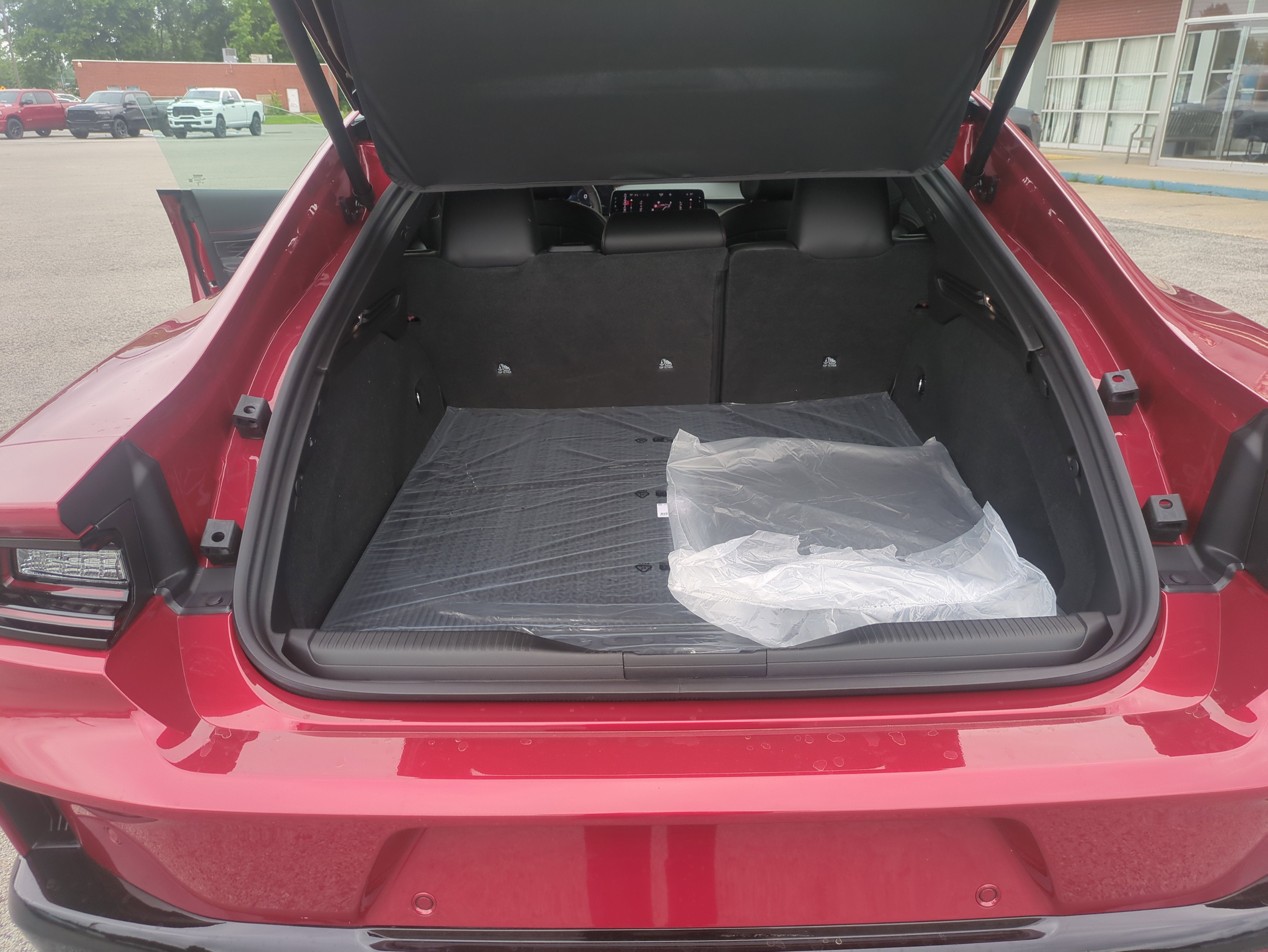 2026 Dodge Charger CHARGER R/T PLUS 4-DOOR AWD