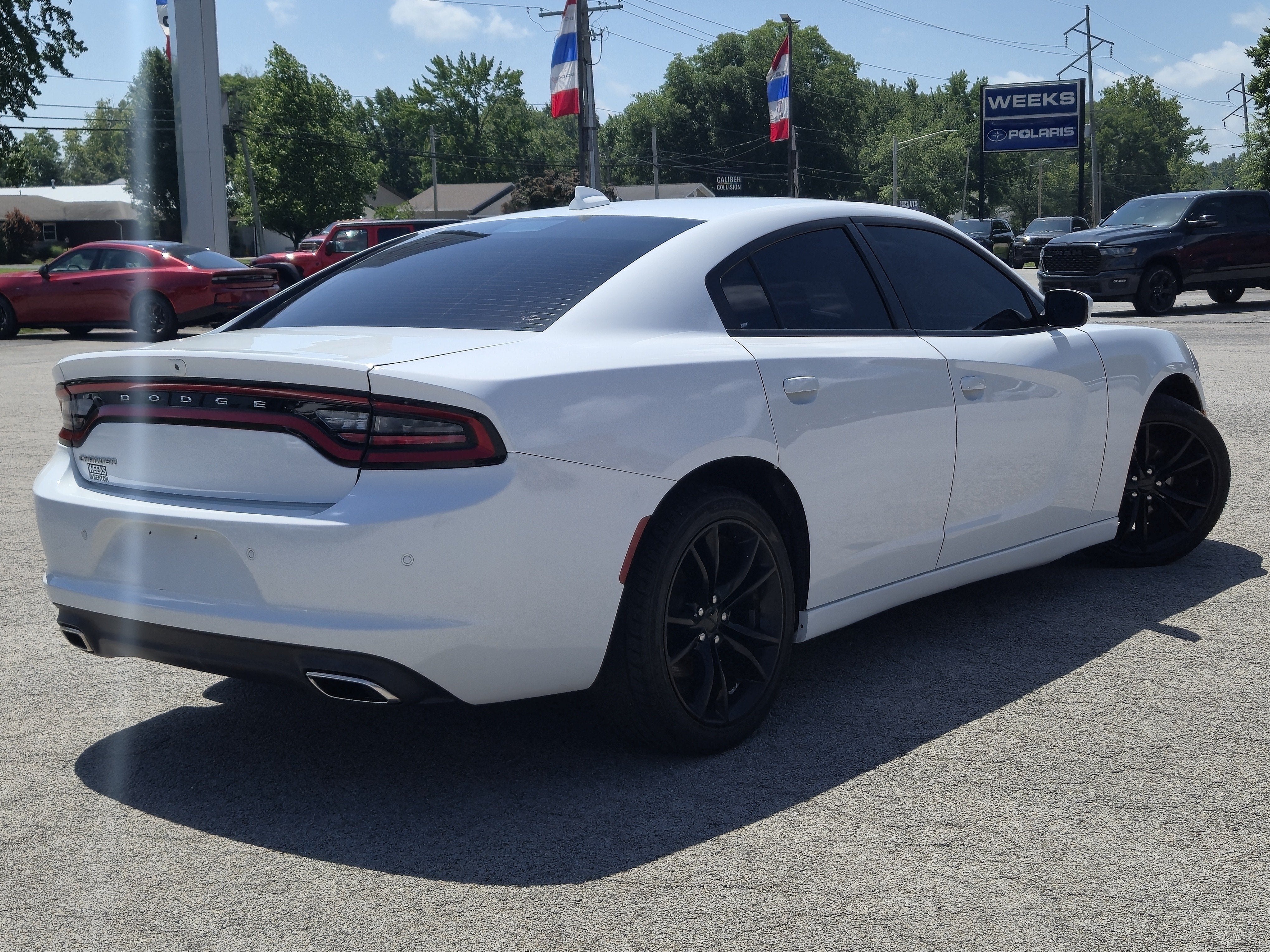 2022 Dodge Charger SXT - Photo 28