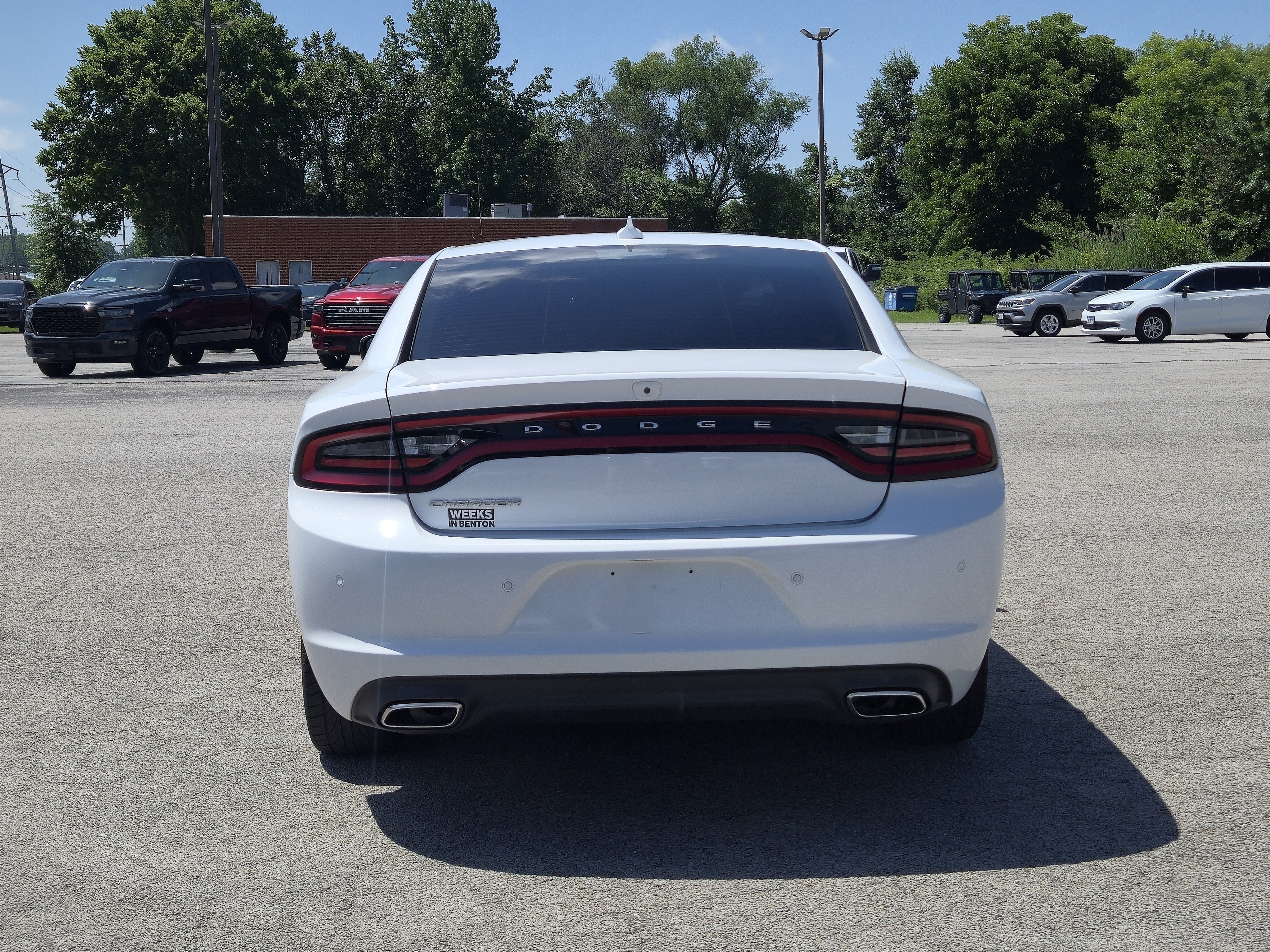 2022 Dodge Charger SXT RWD