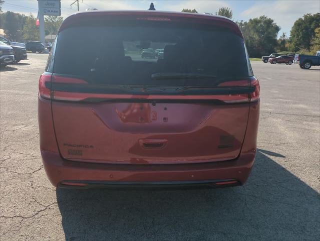 2027 Chrysler Pacifica PACIFICA SELECT