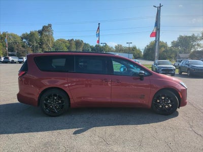 2027 Chrysler Pacifica PACIFICA SELECT