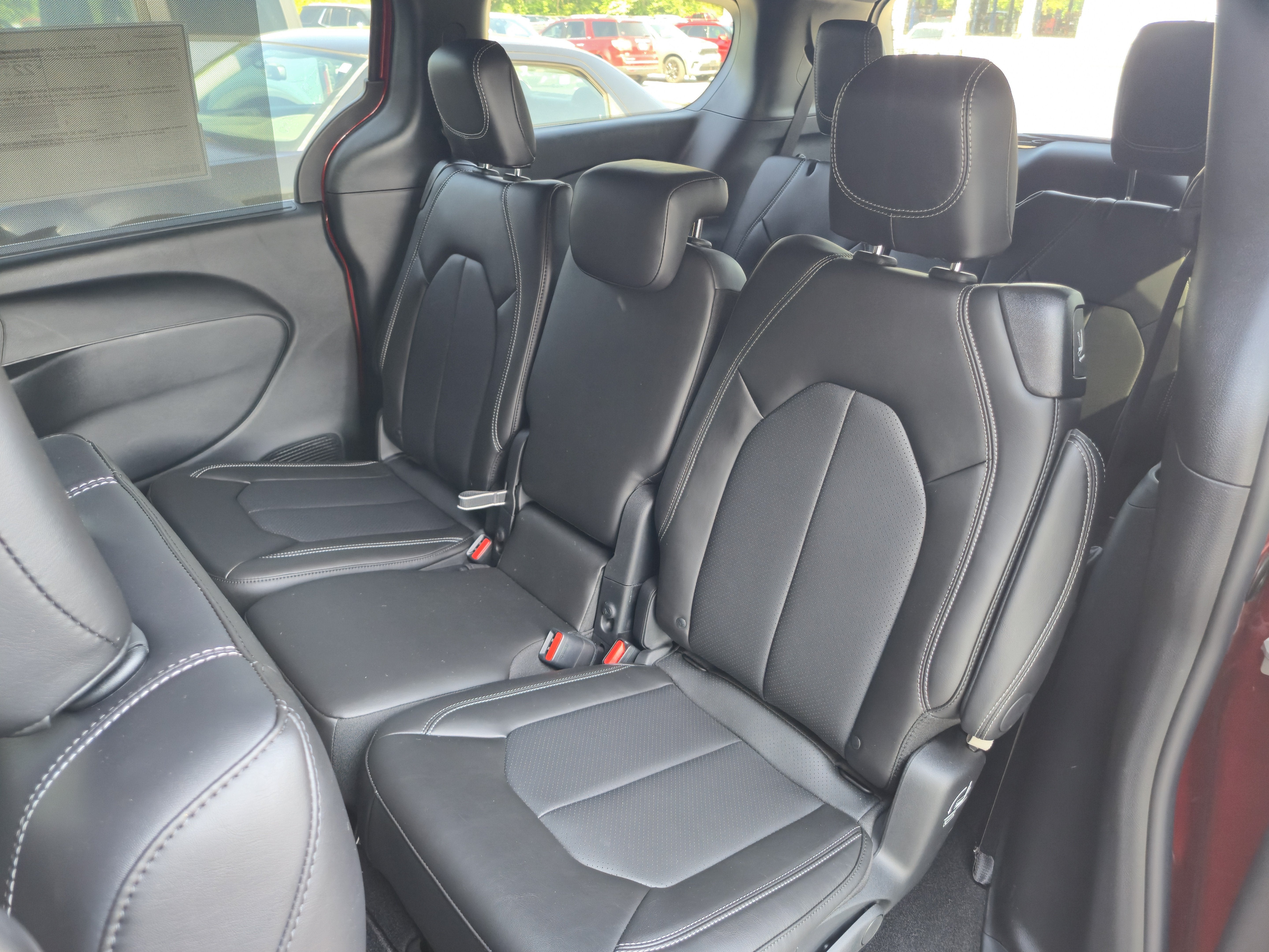 2027 Chrysler Pacifica PACIFICA SELECT