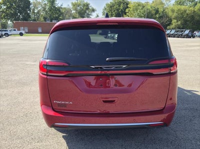 2027 Chrysler Pacifica PACIFICA SELECT