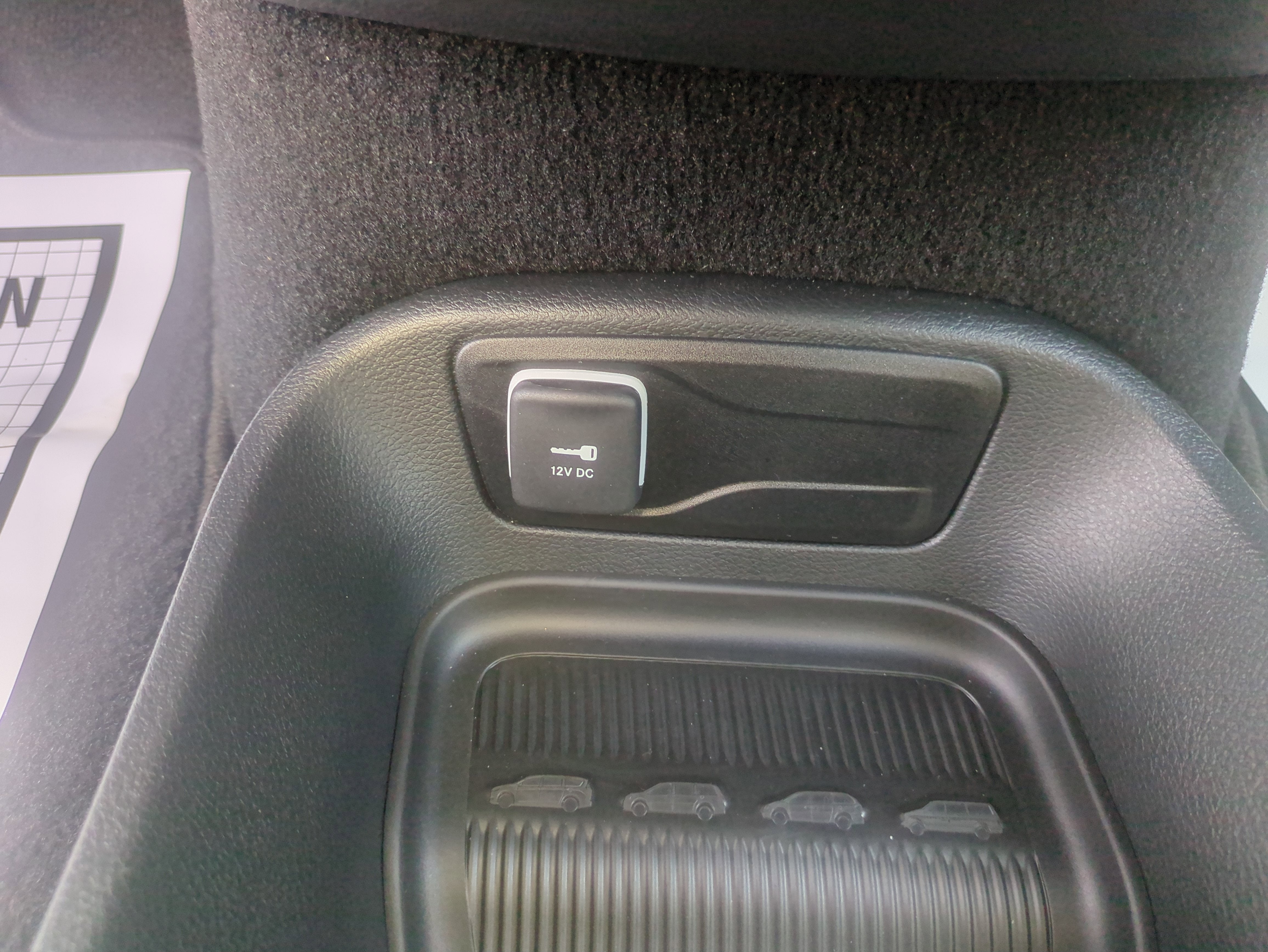 2026 Chrysler Voyager LX