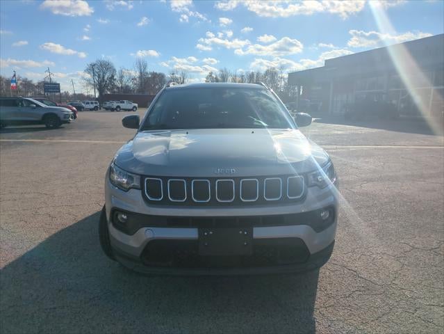 2022 Jeep Compass Latitude Lux 4x4