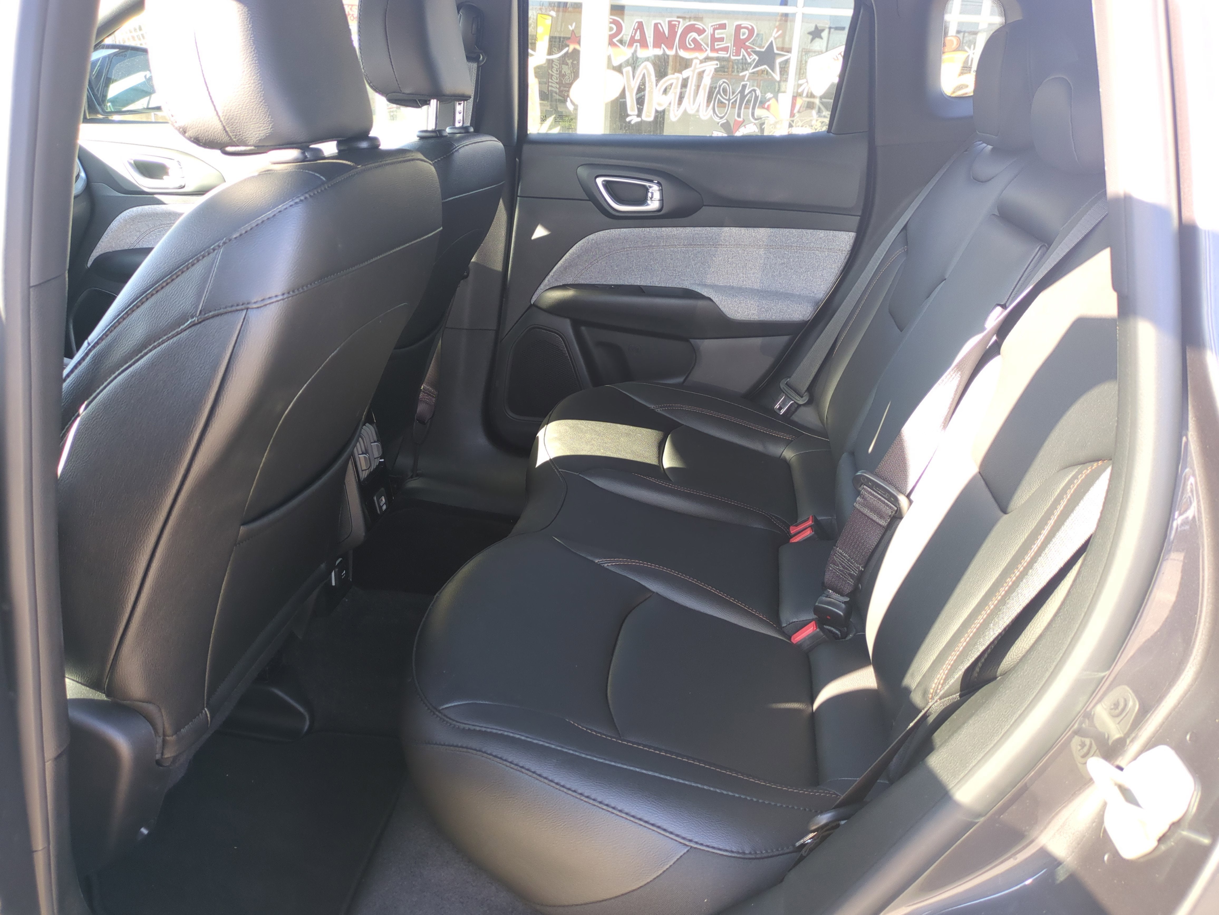 2024 Jeep Compass Latitude Lux FWD